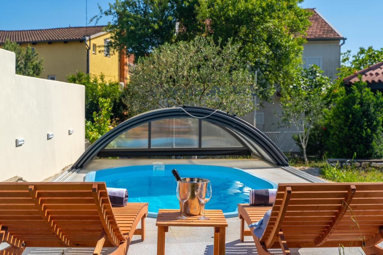 Villa Lusi house à Sveti Filip i Jakov Extérieur photo